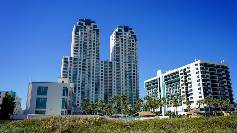 Penthouse Jr Unrivaled Luxury Insane Views 3 Bedroom Apts