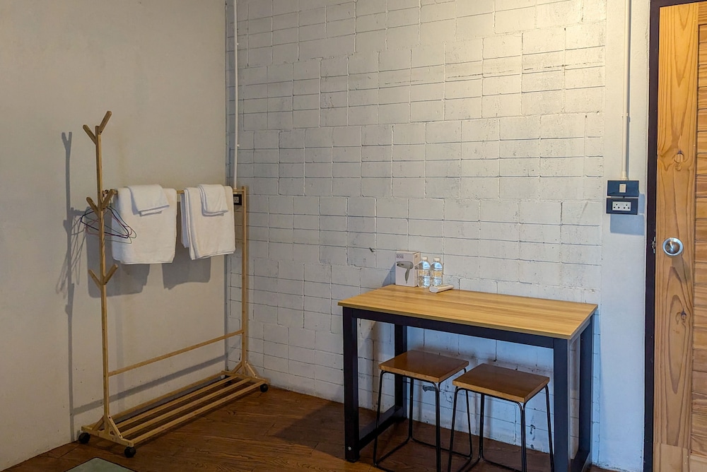 Key Man Hostel
