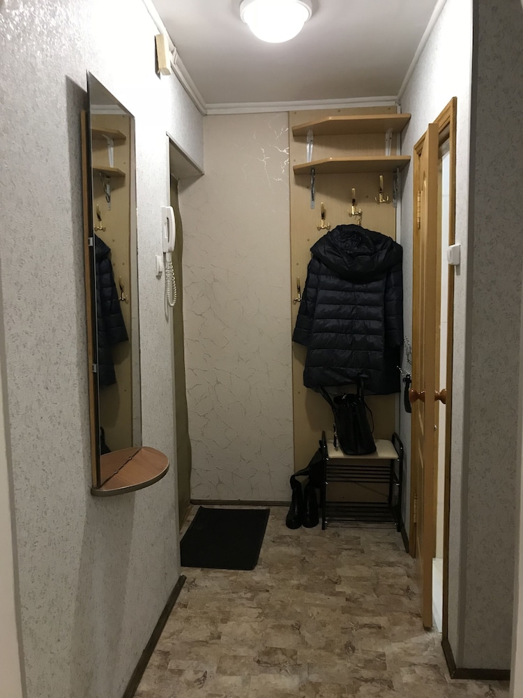 Apartment in the center in 80s style view 4