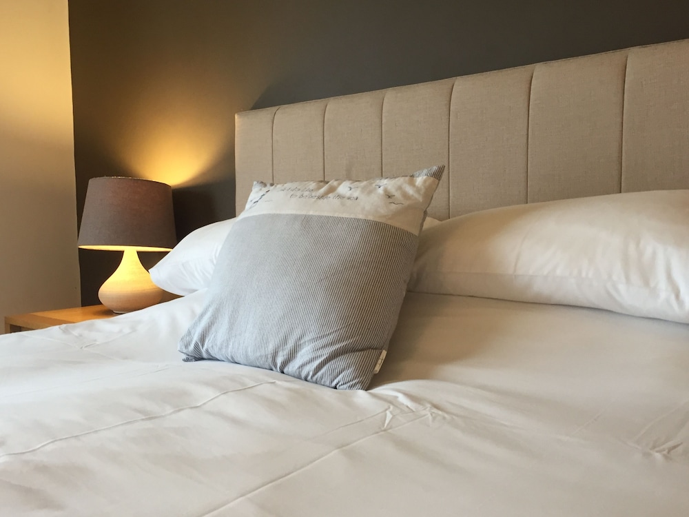 Bideford Vacations - The Waterfront Inn - Property Image 18