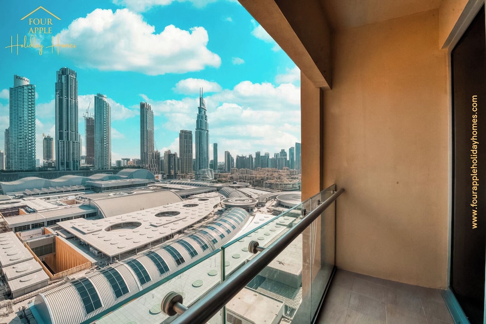 1BHK Downtown