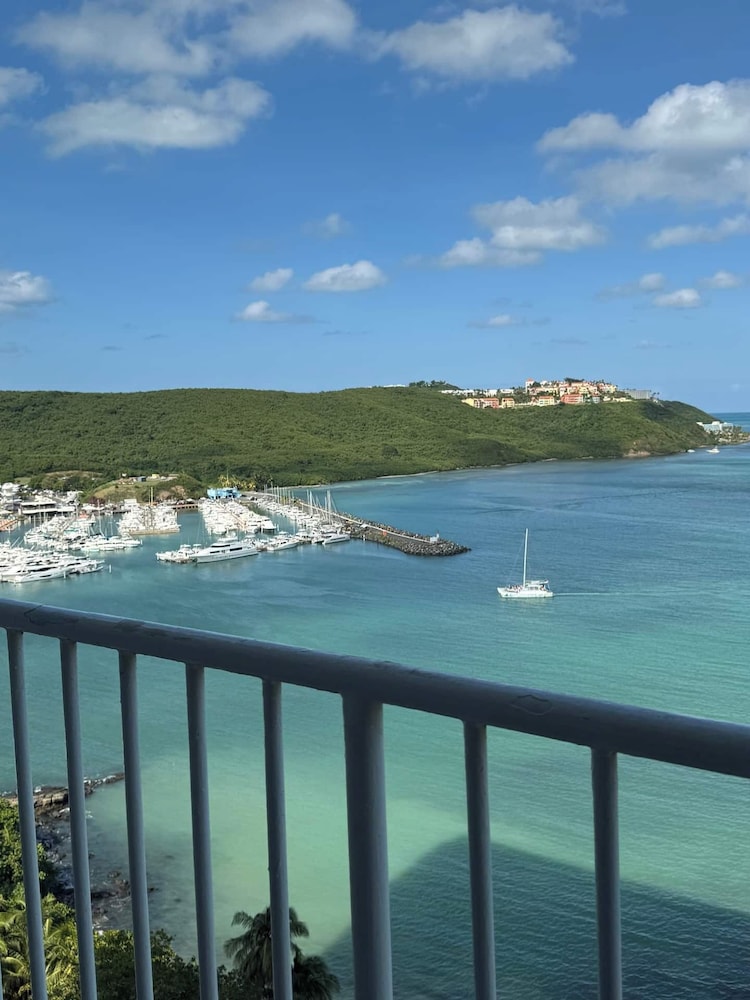 Oceanfront Paradise Marina Views Balcony