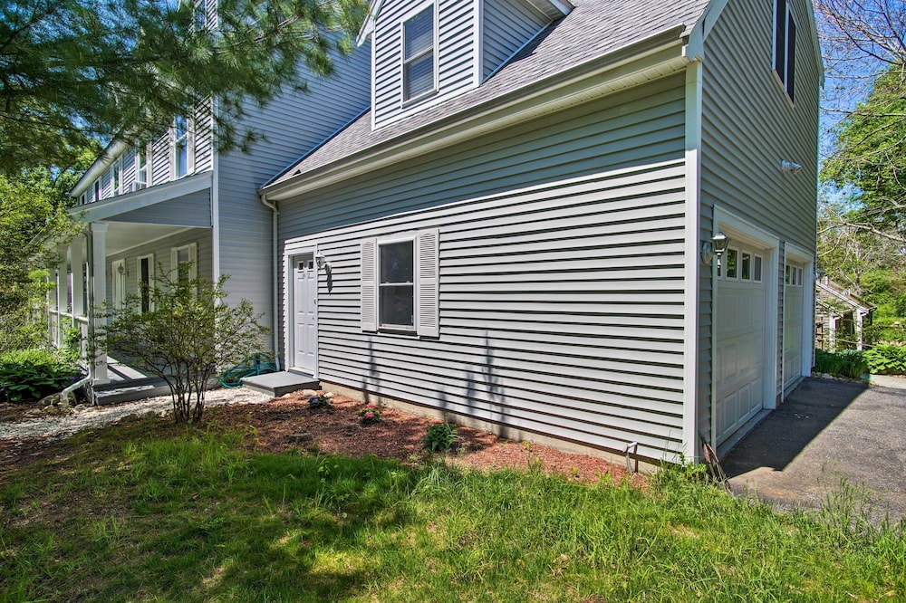 Cozy Falmouth Studio ~ 2 Mi to Beach & Dining view 2