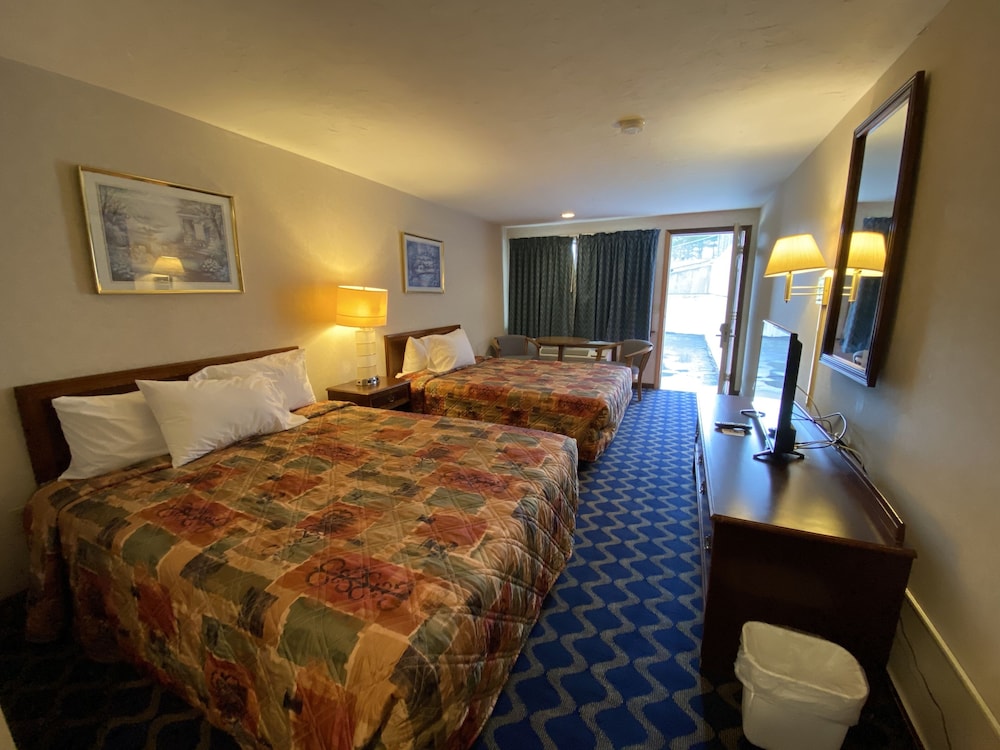 Economy Lodge