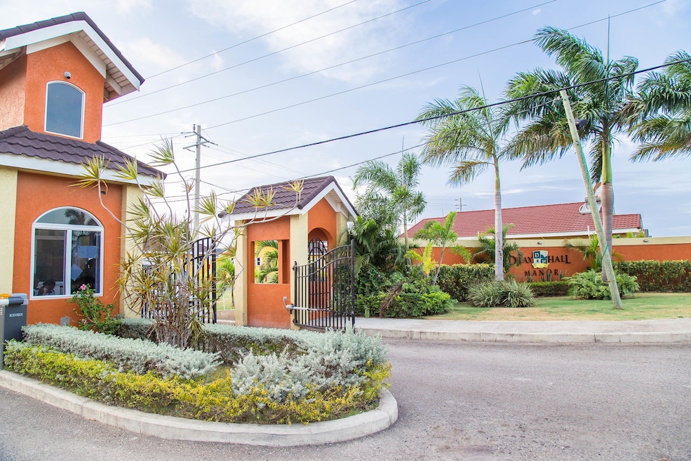 La Casa De Playa Ocho Rios