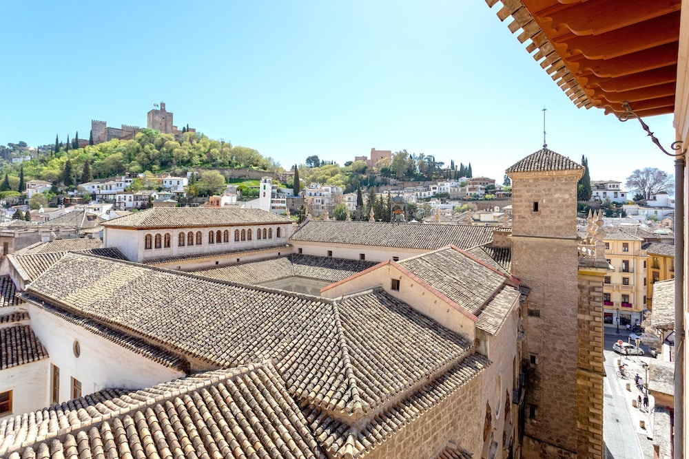 Cozy Apartment With Views Alhambra Plaza Nueva IV