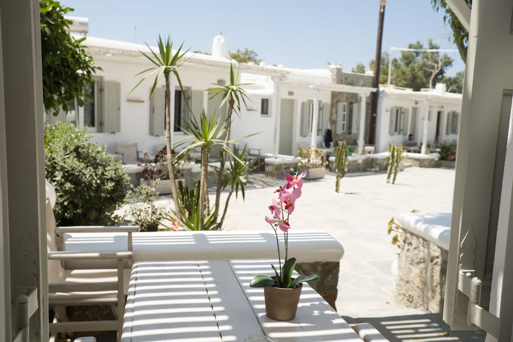 Agia Anna on the beach