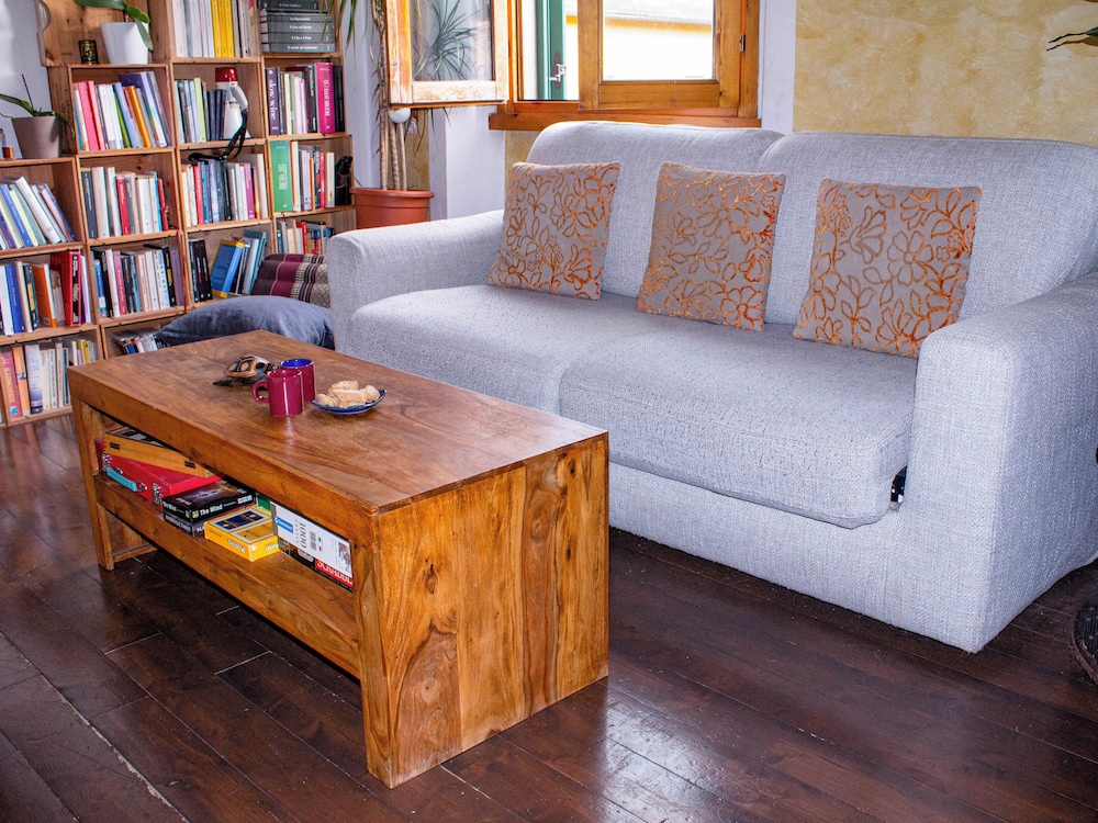 WINE HOUSE- SALUTATI 78 photo 3