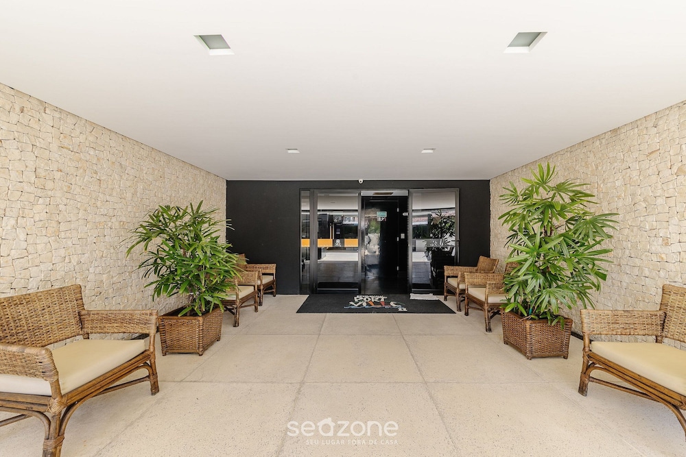 Apts 600m From Ponta Verde Beach in Condo w/ Pool - RPV