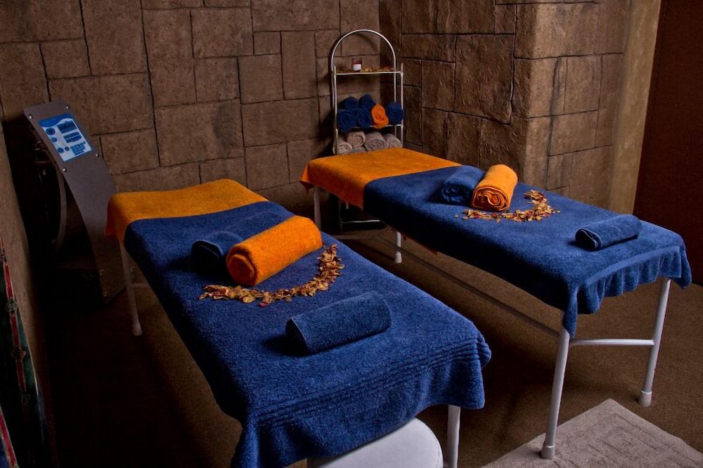 Fa Trez Guest House and Spa