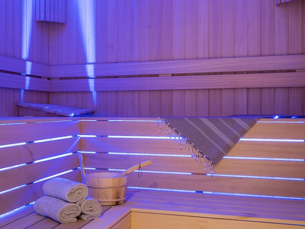 Novotel İstanbul Boğazı - Image 73