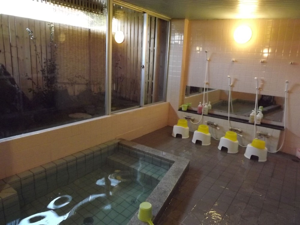 Photo 12
