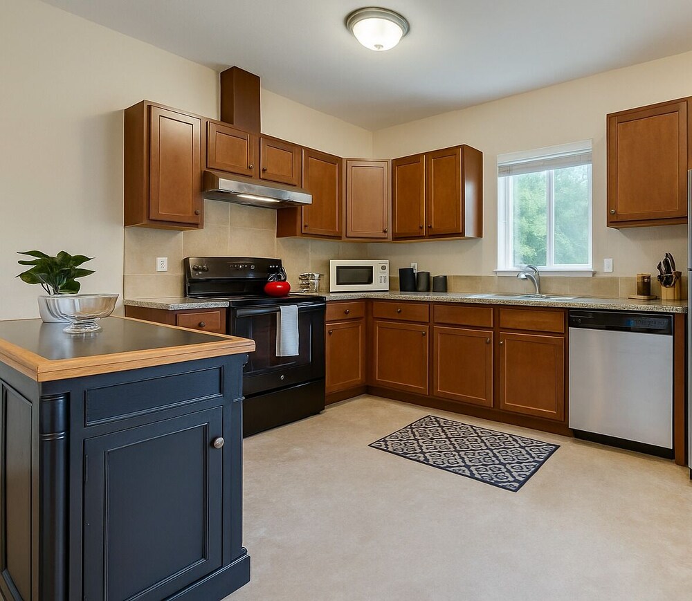 The Grand North Seattle Family Home, photo 27