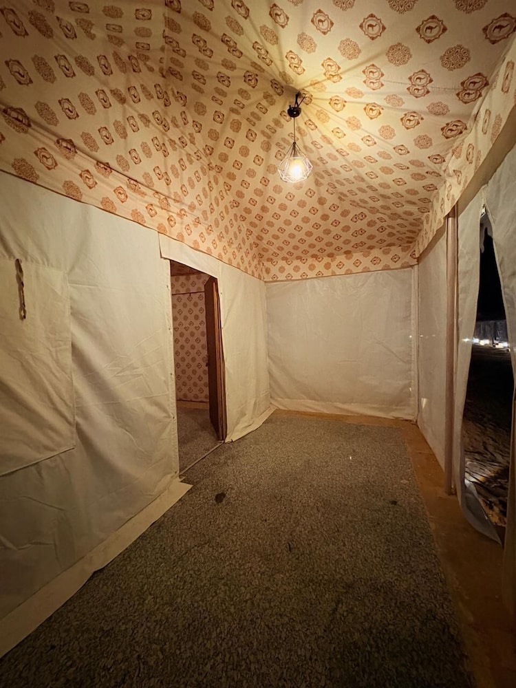 Kalp Desert Camp
