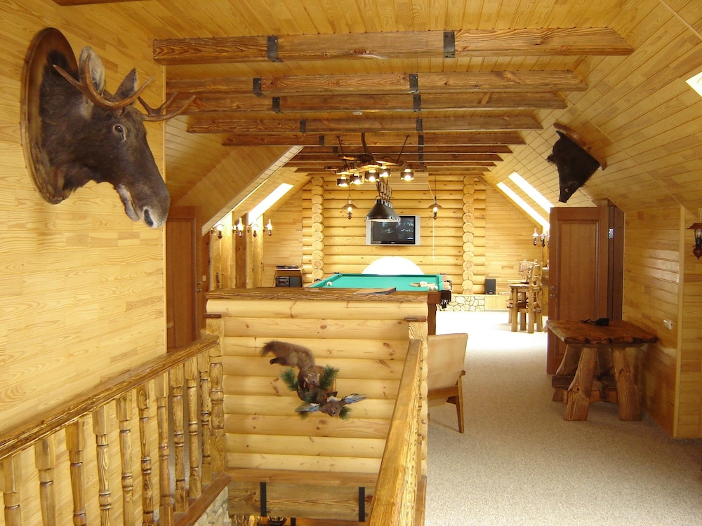 Tranzit Hotel