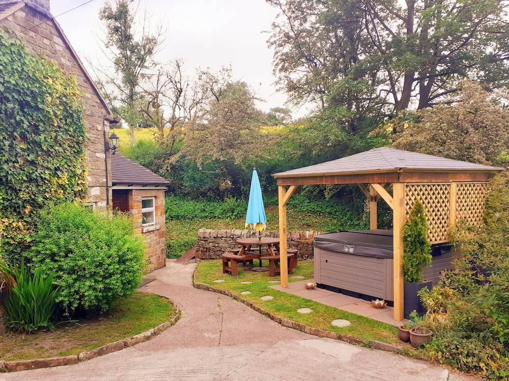 Hoobrook Cottage