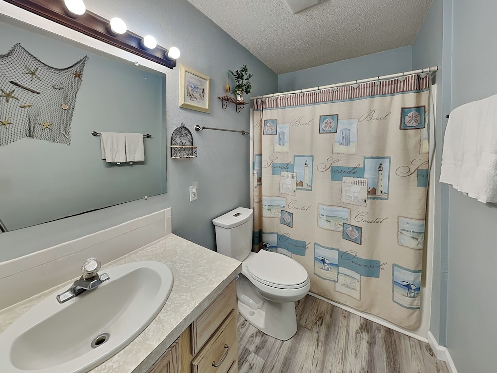 Southern Comfort by Silver Sands Vacation Rentals