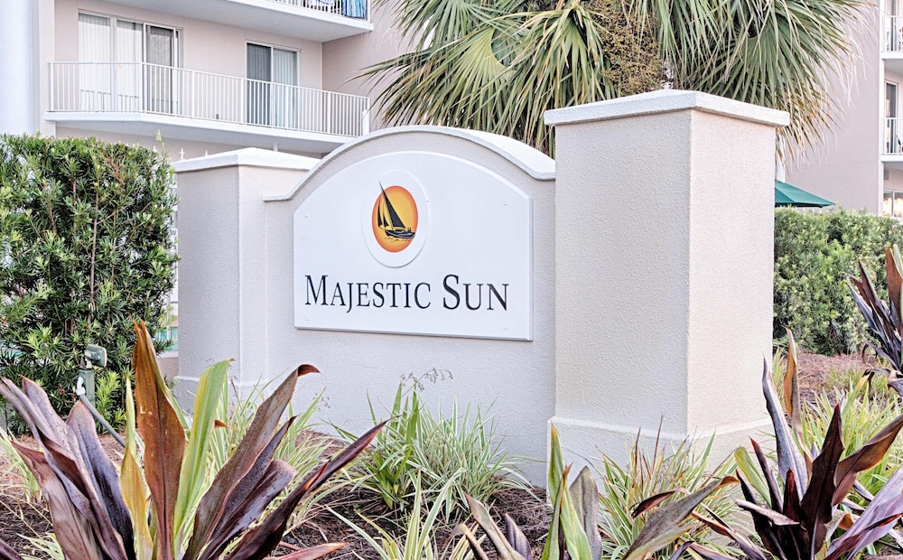 Majestic Sun 414b