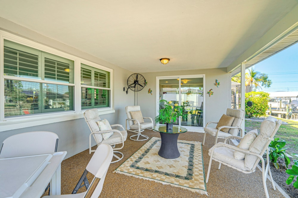 Dock + Patio w/ Canal View: Paradise in Cape Coral