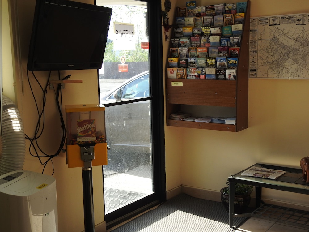 Relax Inn view 3
