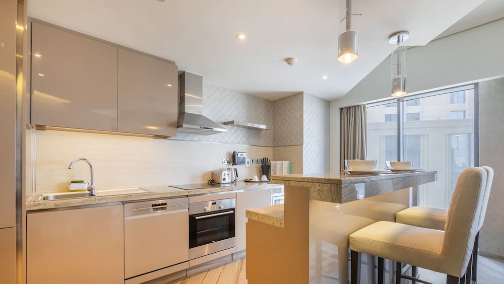Stylish 1BR nr Metro Close to Major Attractions