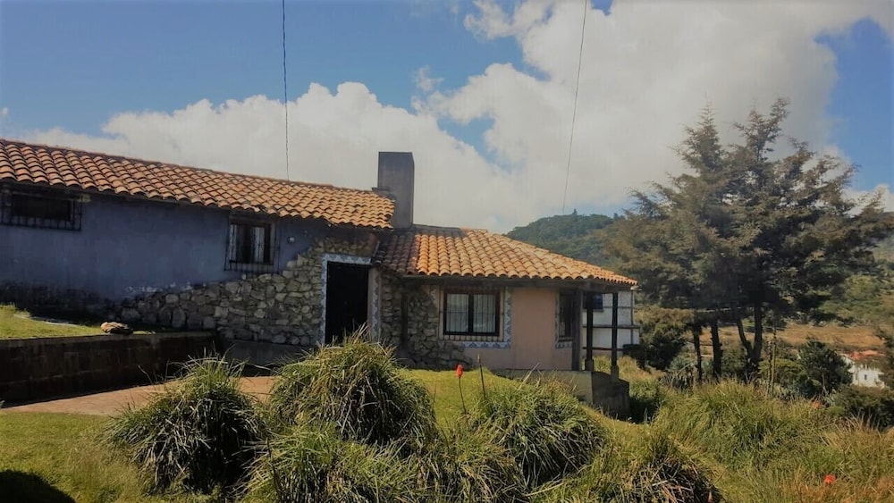Casa Pedregal Chiaval