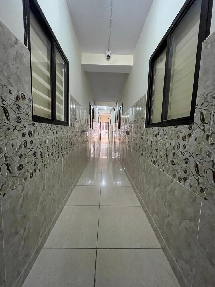 The Harikanta Residency