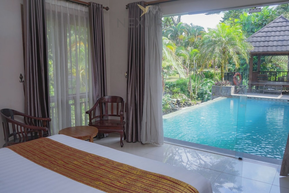 Jambu Klutuk Resort