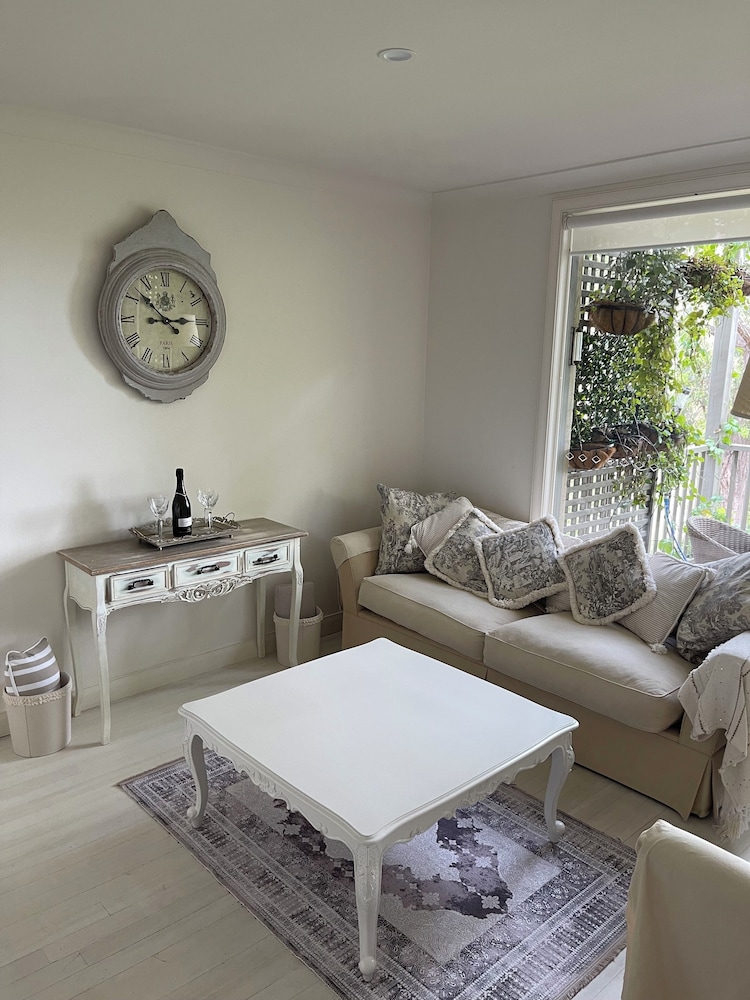 CYPRESS LAKES HUNTER VALLEY
