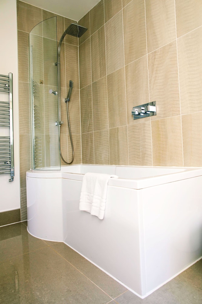 Accomodo London South Kensington - Elegant 3 Bedroom Apartments near Museums