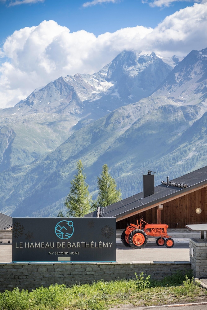 Apartment in La Rosiere Near Ski Slopes