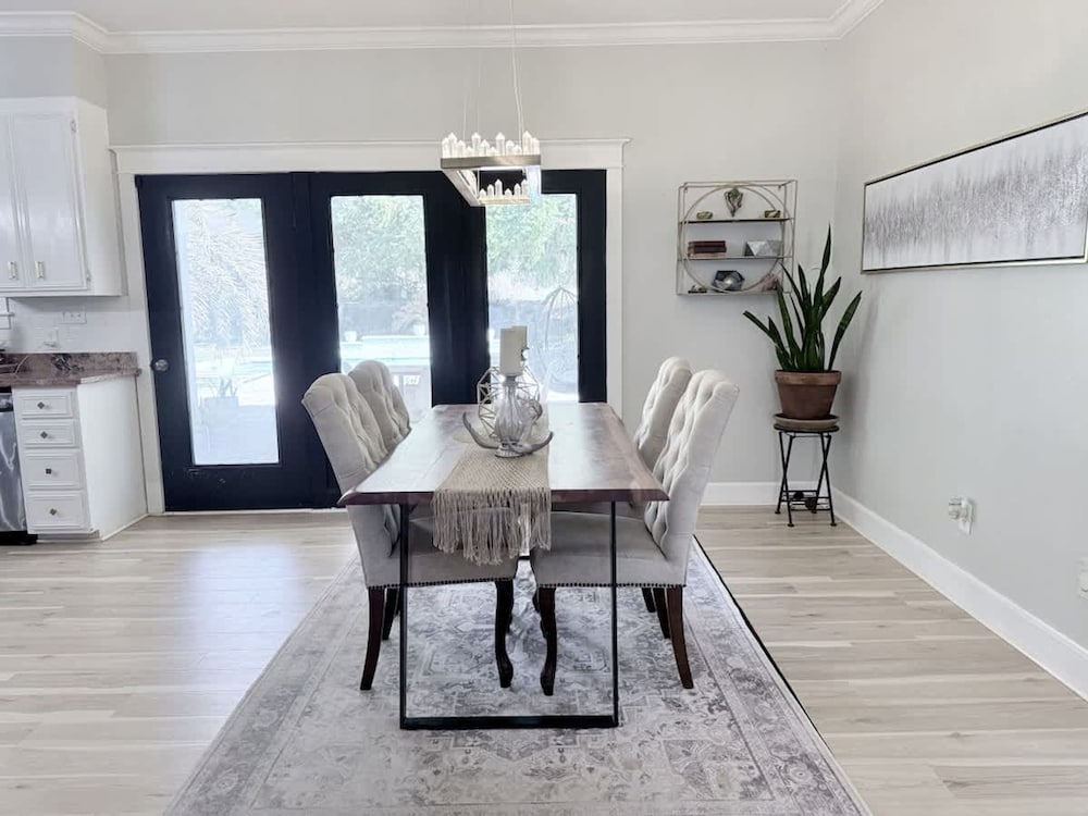 Southern Charm House Min From Shopping Beaches