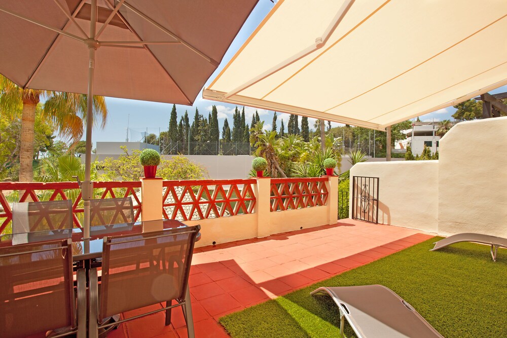 Apartment Pinos de Aloha