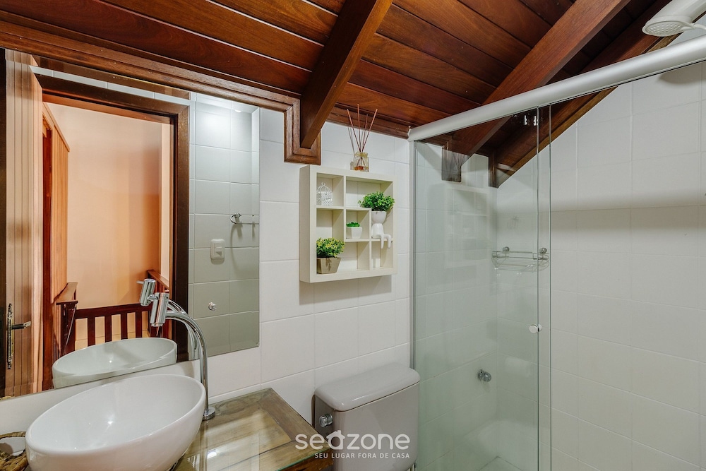 Apt Duplex With Fireplace in Gramado Rln204