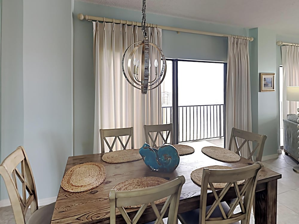 The Palms of Orange Beach by Southern Vacation Rentals