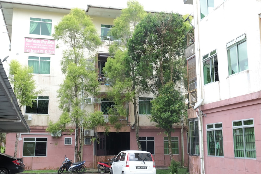 Natol Homestay - Kuching Home Penthouse Airport Road