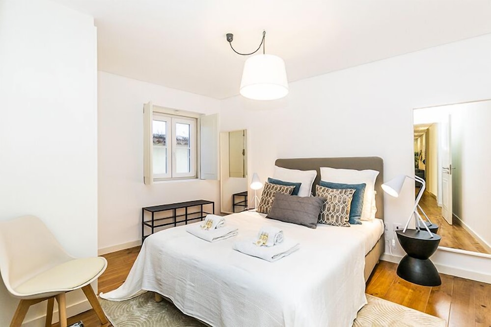 LxWay Apartments Galeria Alfama view 5