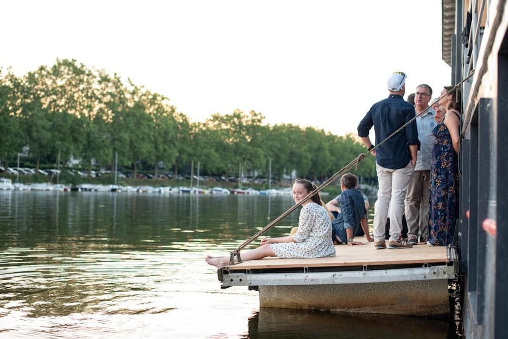 Péniche Carpe Diem La Rivière House view 2