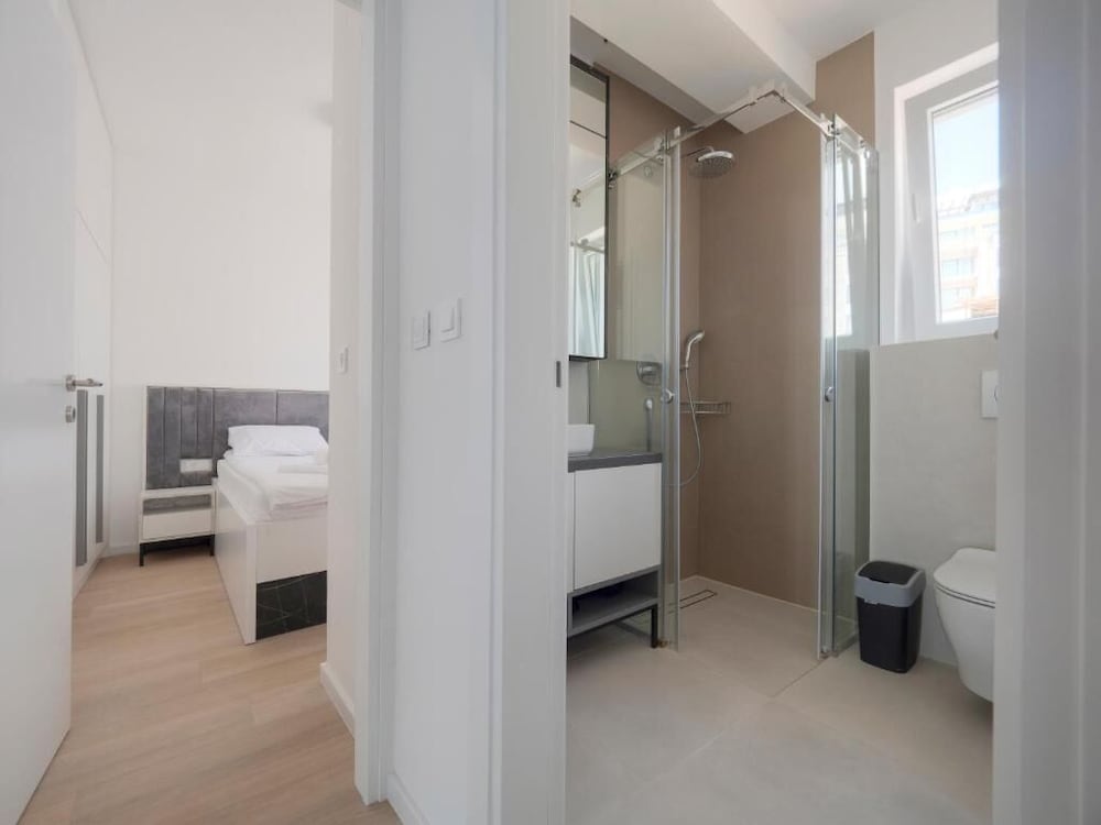 Two Bedroom Apartment Sea View Charlene view 5