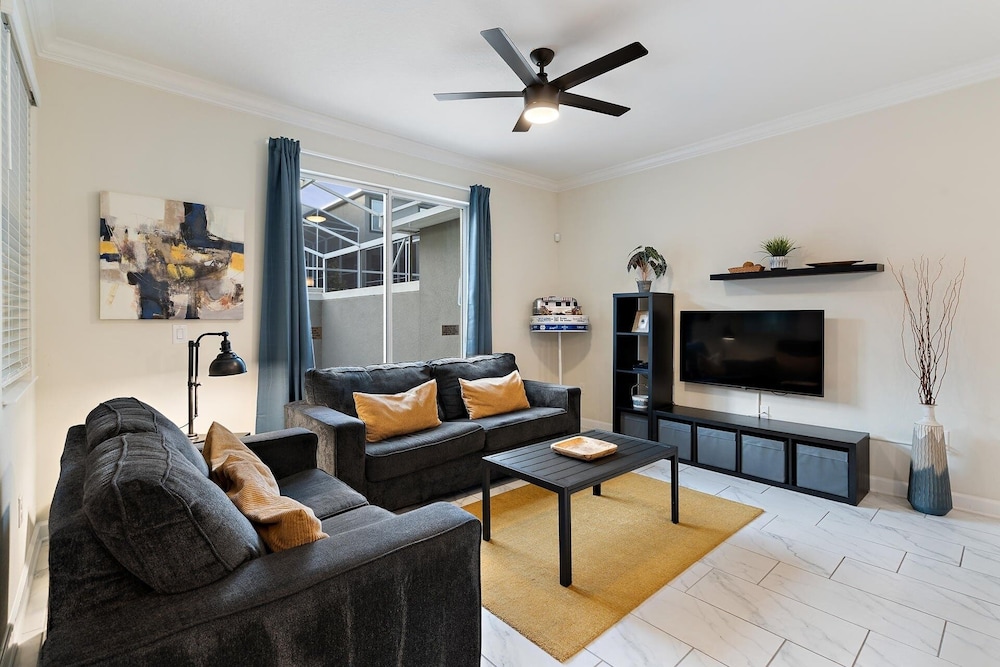 Championsgate Resort 4 Bedroom Private Pool Townhome 4 Townhouse