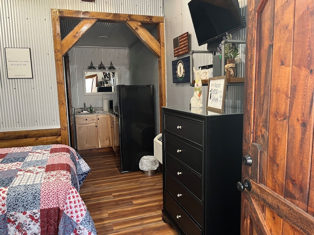 Lincoln Lodge