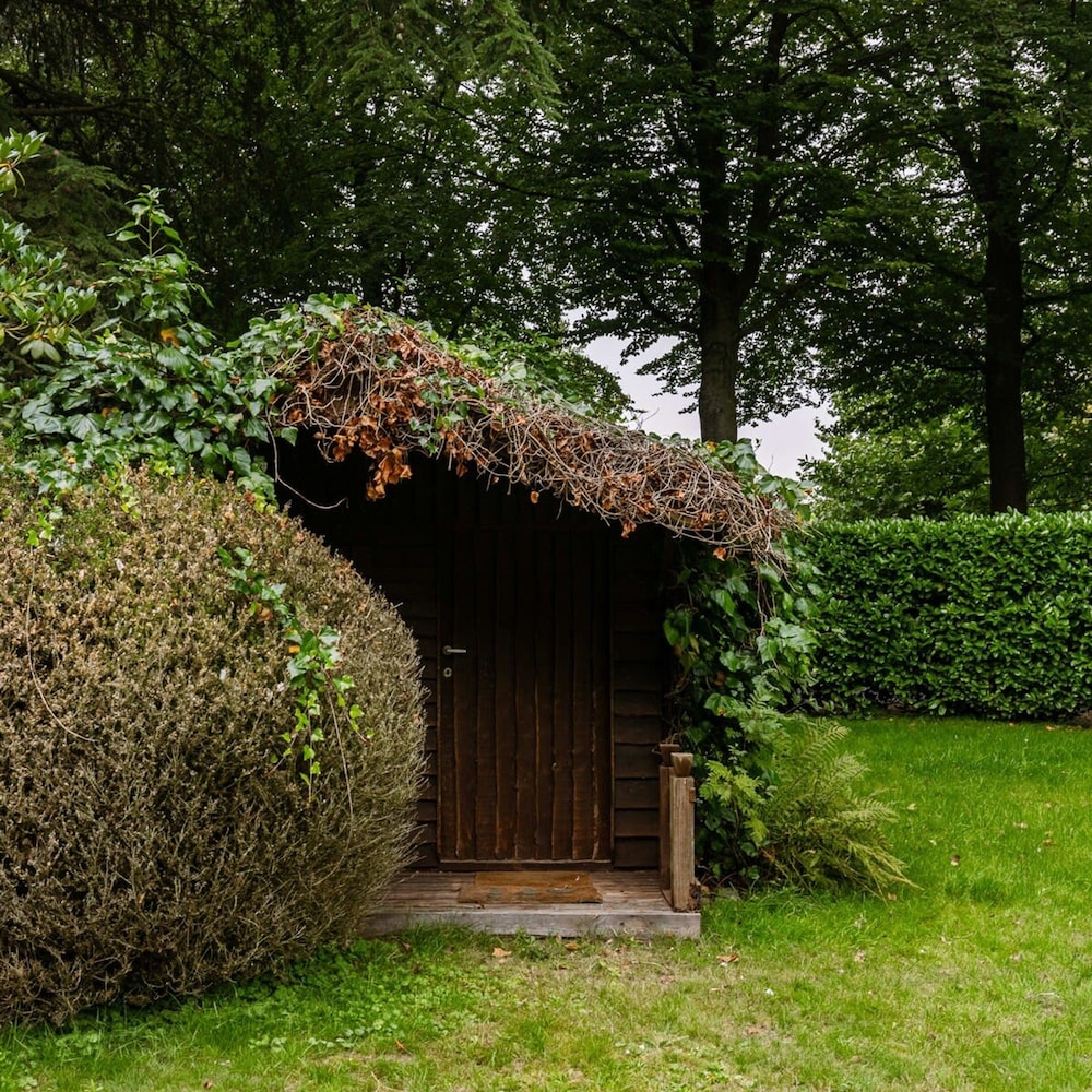 Authentic Villa Amore Located Near Bruges