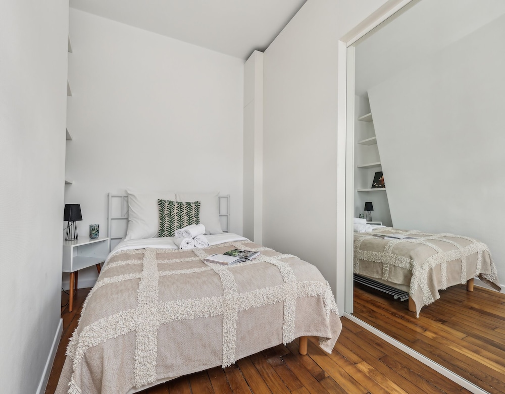 Charming Studio Near Palais Royal