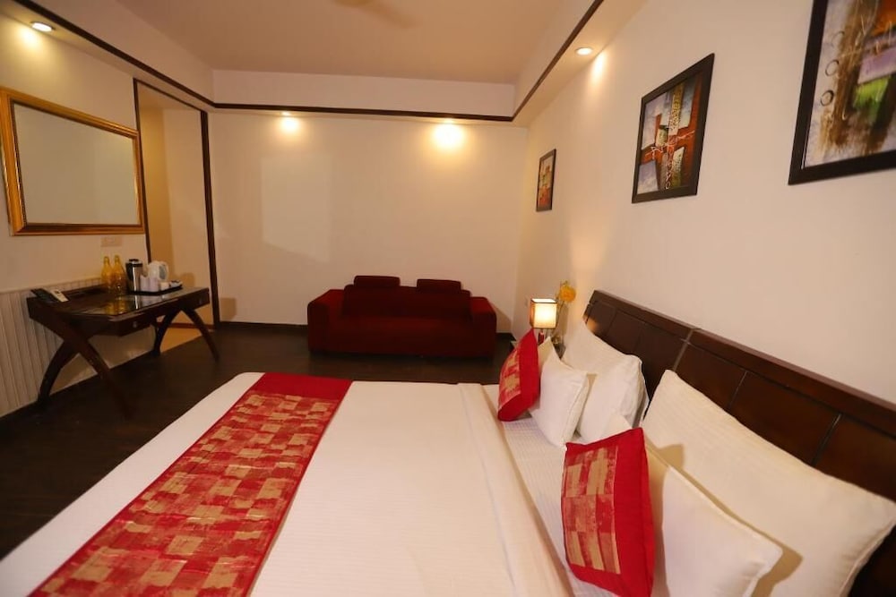 Mayur Assam Hotel