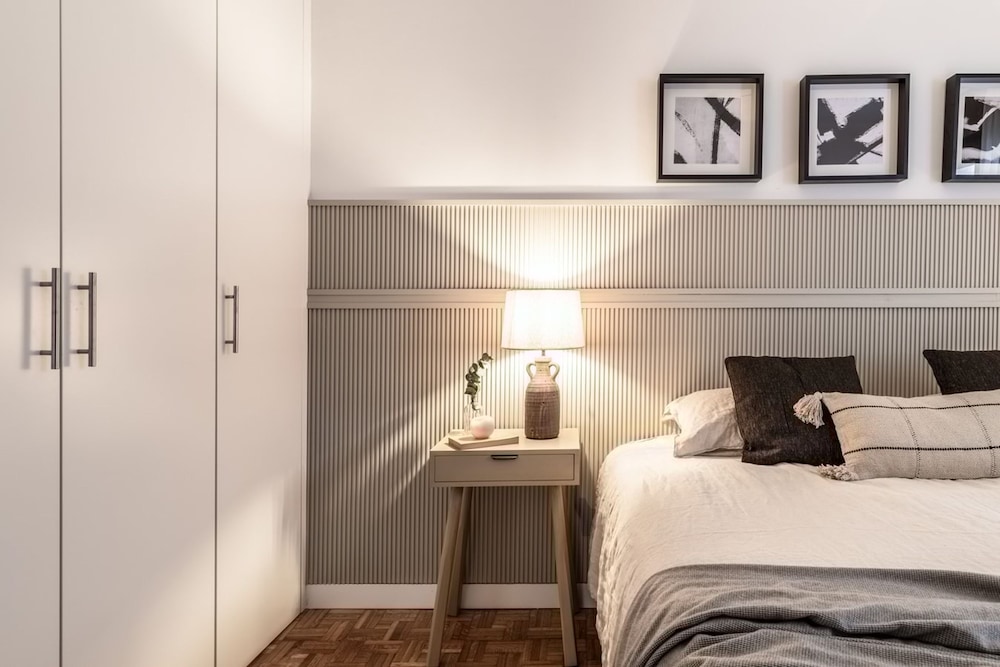Movida - 2 Bedroom and Pool in Chamber