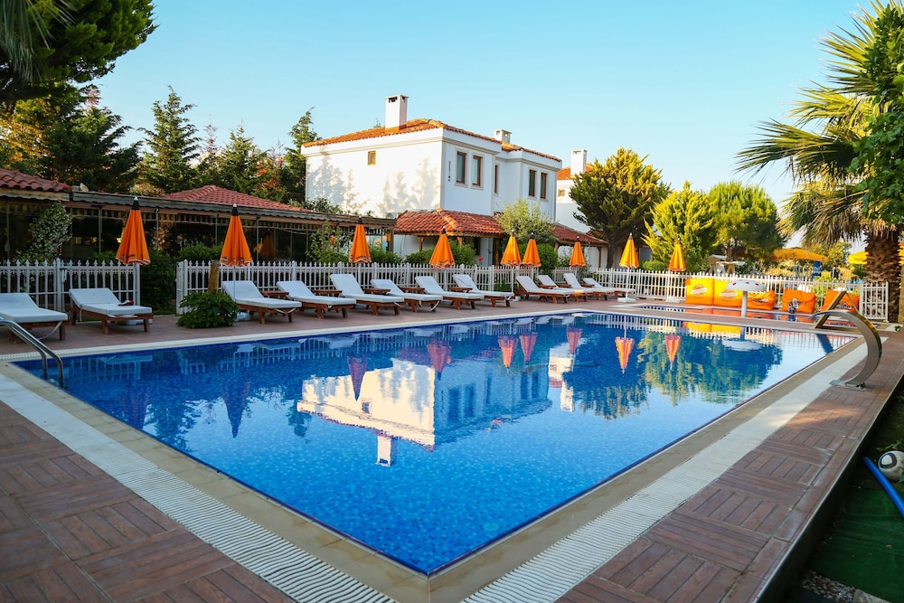 Destina Suit Otel - Image 5