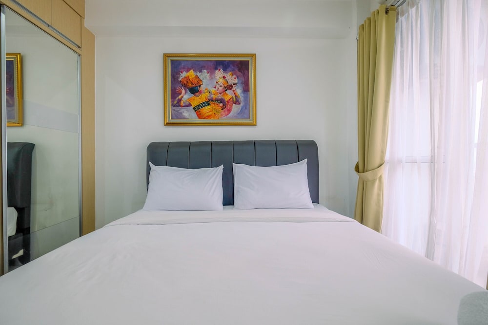 Modern Studio at Tifolia Apartment view 5