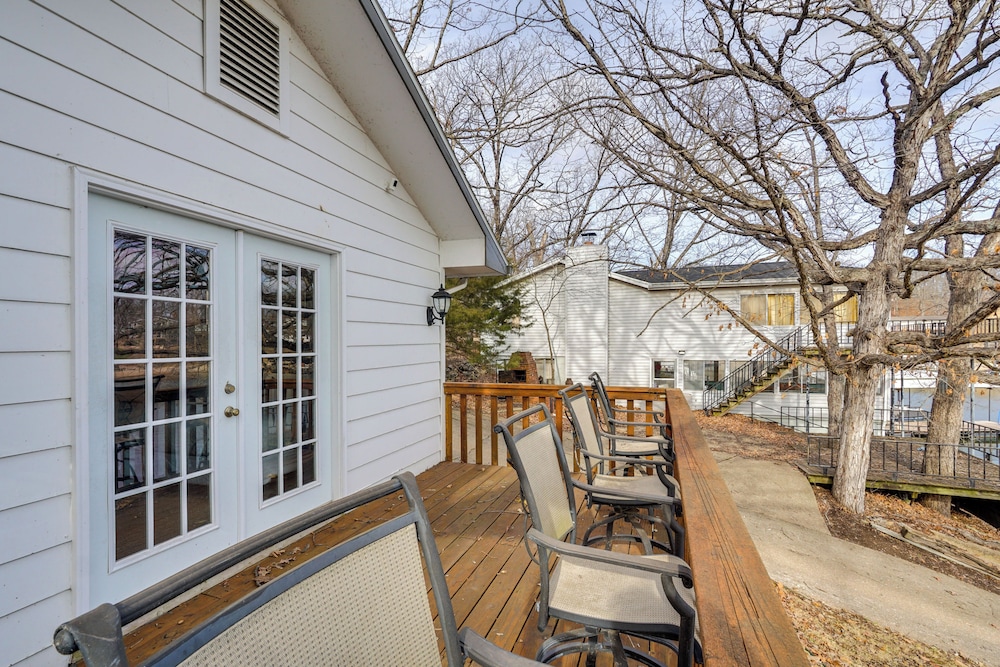 Sunrise Beach Lake House w/ Water Views & Dock!