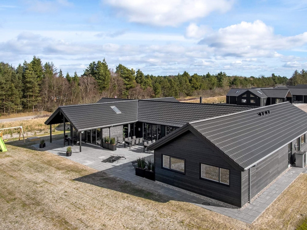 5 Star Holiday Home in Norre Nebel