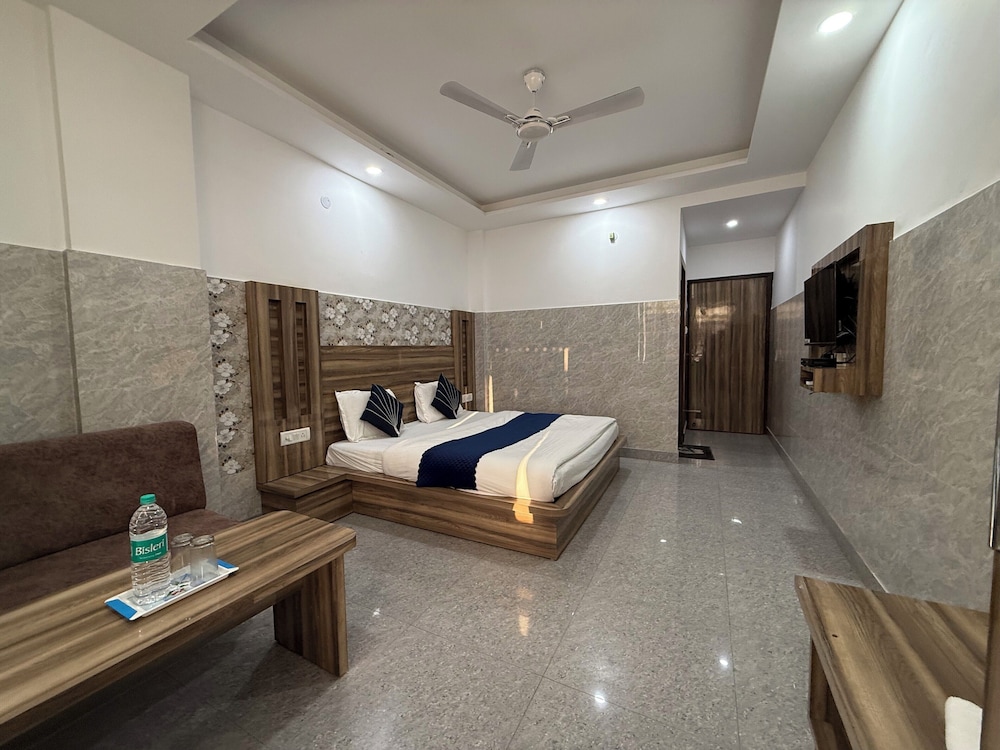 The Srishti Inn